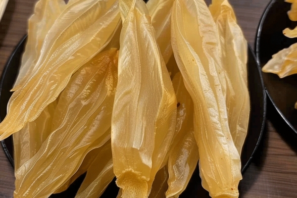 鱼胶的功效与作用、禁忌和食用方法