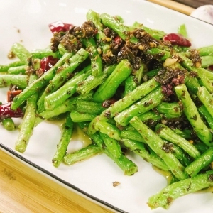 秋葵的功效与作用、禁忌和食用方法